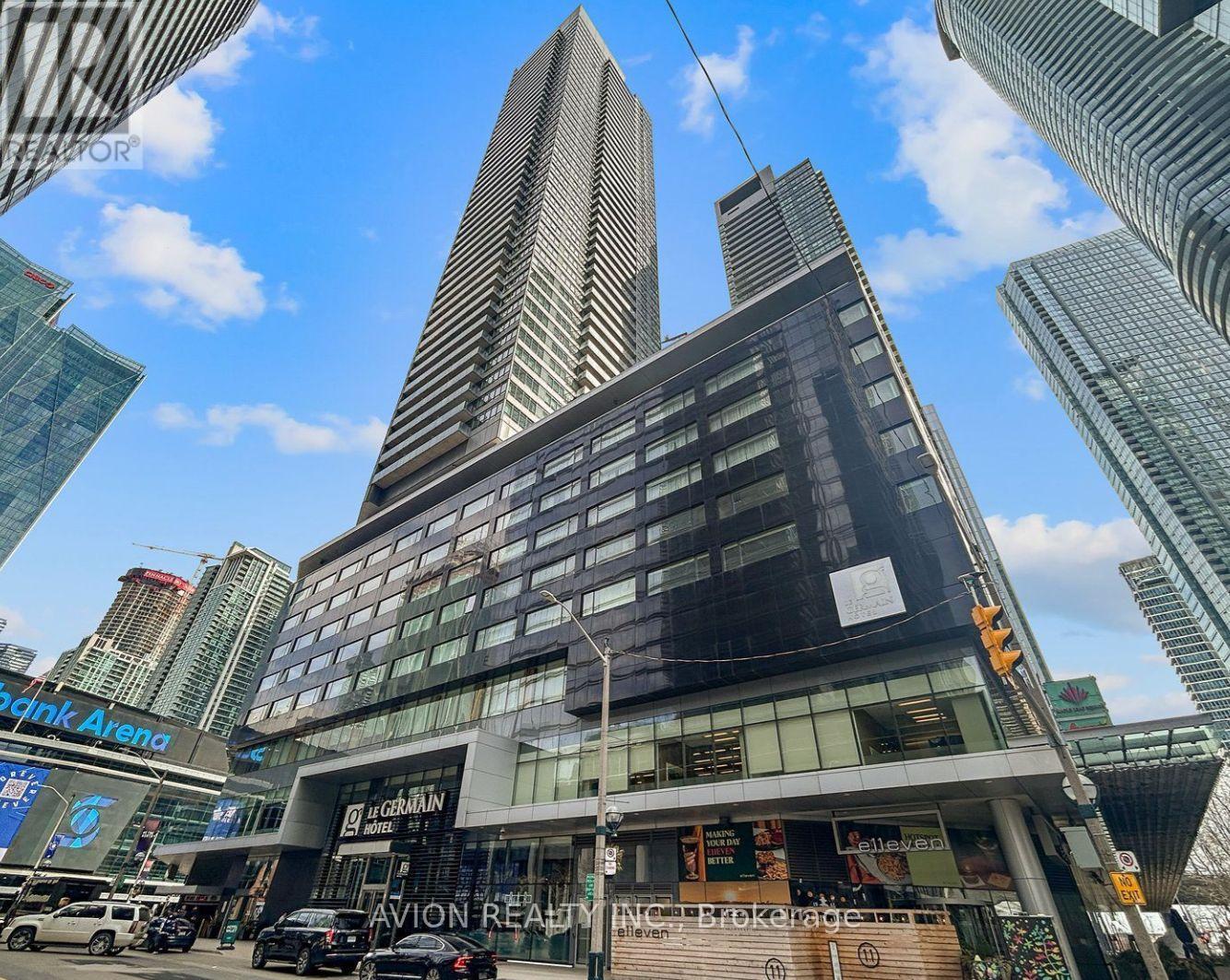 3501 65 Bremner Blvd, Toronto, ON M5J 0A7