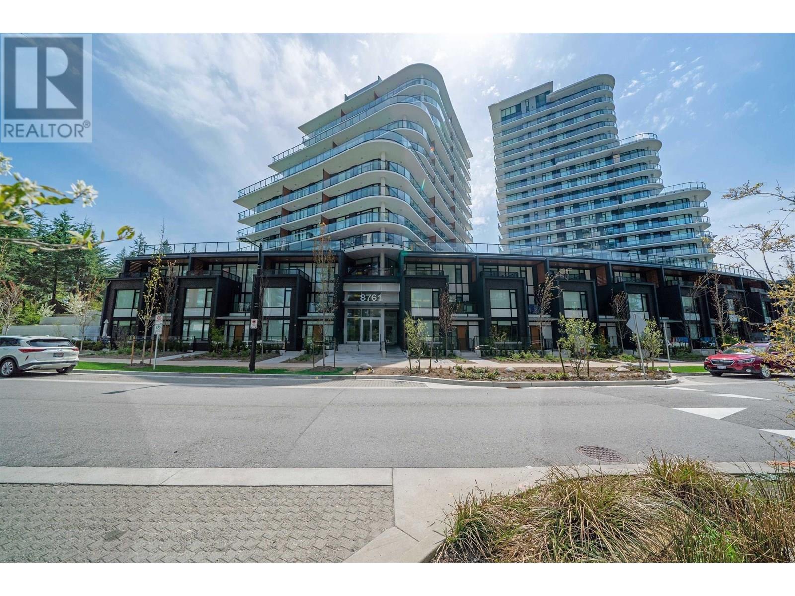 8761 University Crescent Unit 1304, Burnaby, BC V5A 4Y8