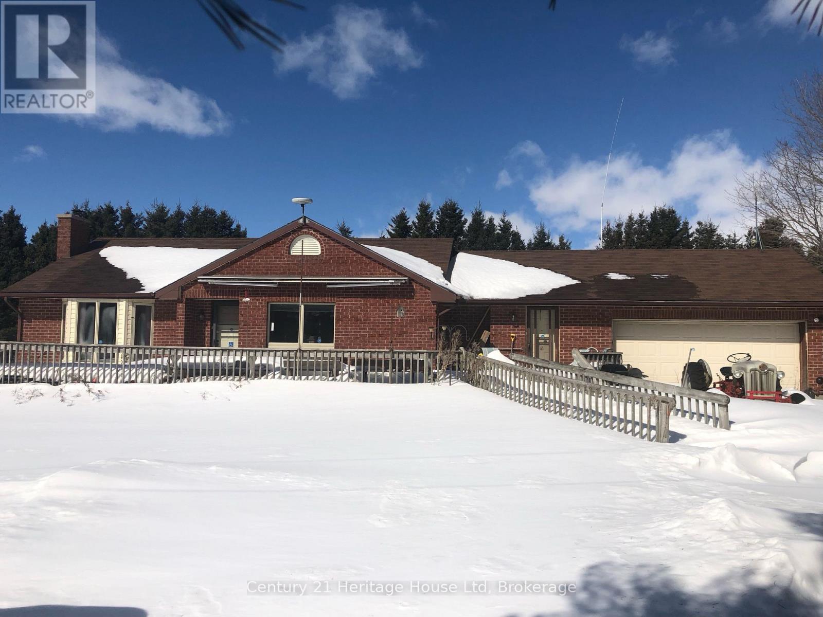 7174 Highway 6, Mapleton, ON N0G 1A0