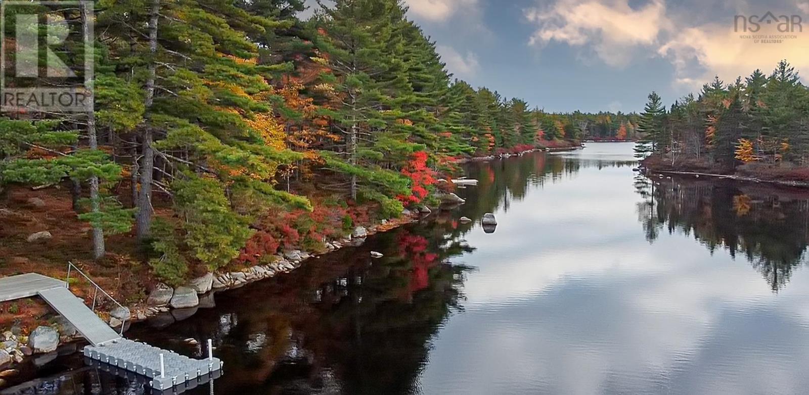 287 Long Lake Rd, Glen Haven, NS B3Z 0P9