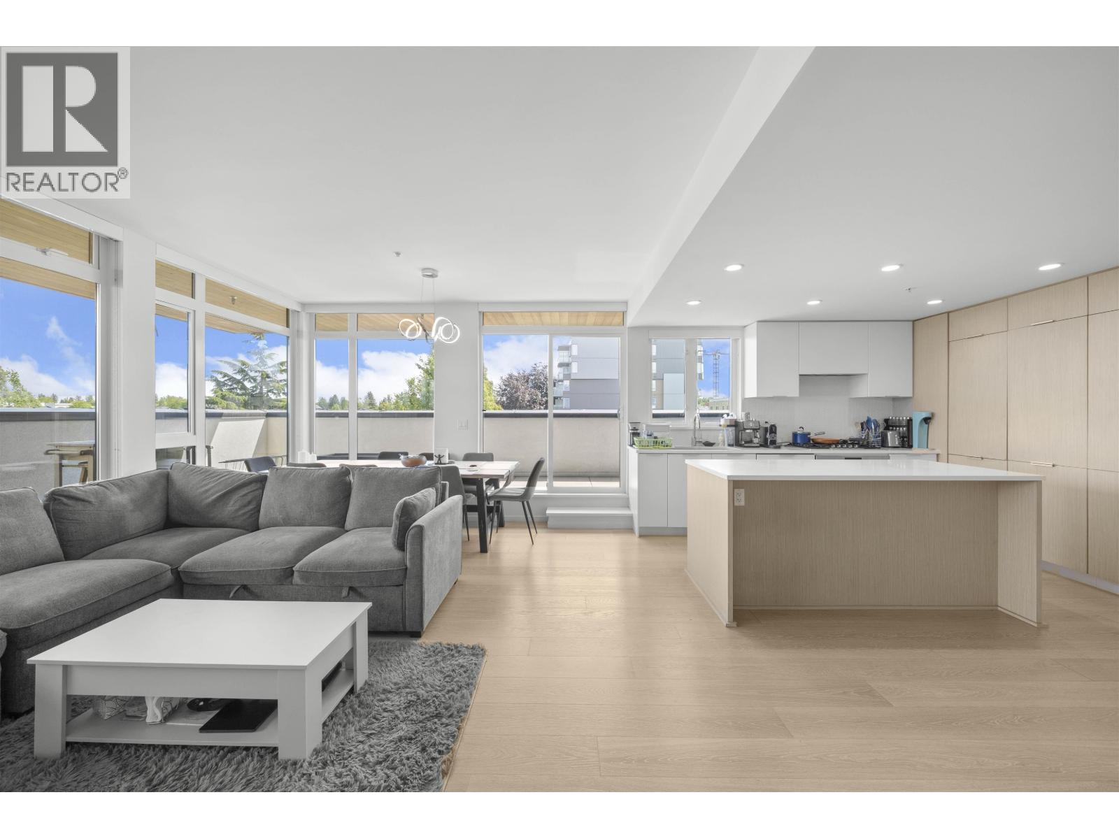 5085 Main Street Unit 602, Vancouver, BC V5W 2R2
