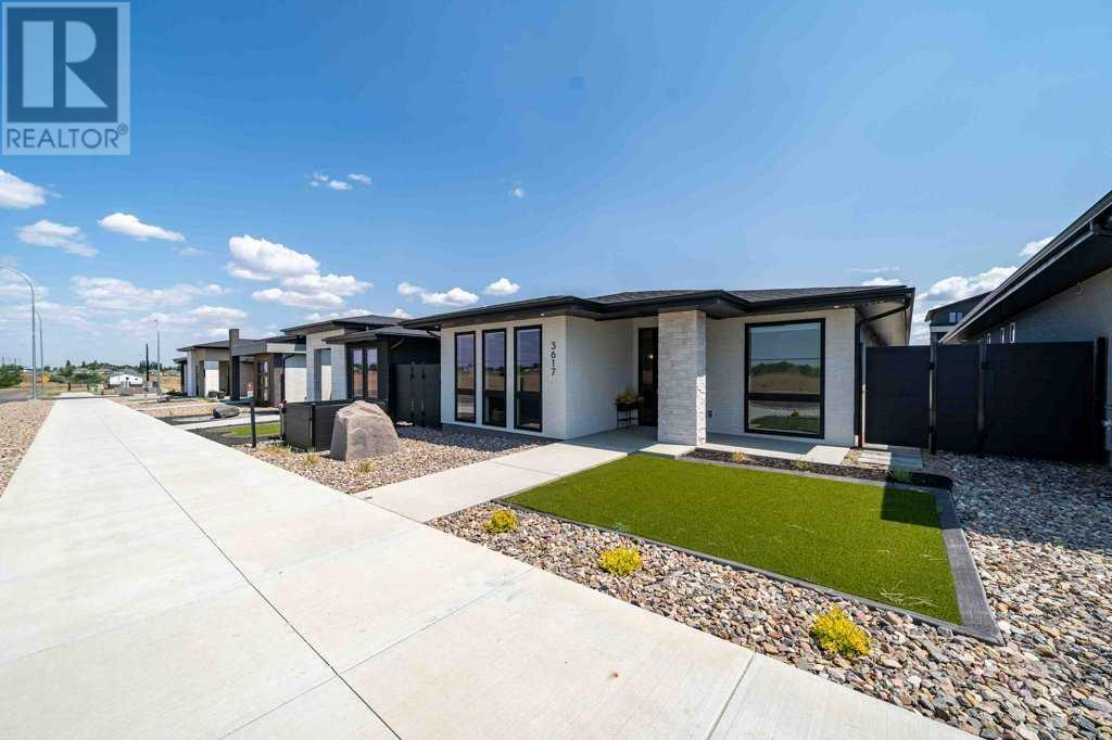 10 Avenue Sw Unit 3617, Medicine Hat, AB T1B 0T2