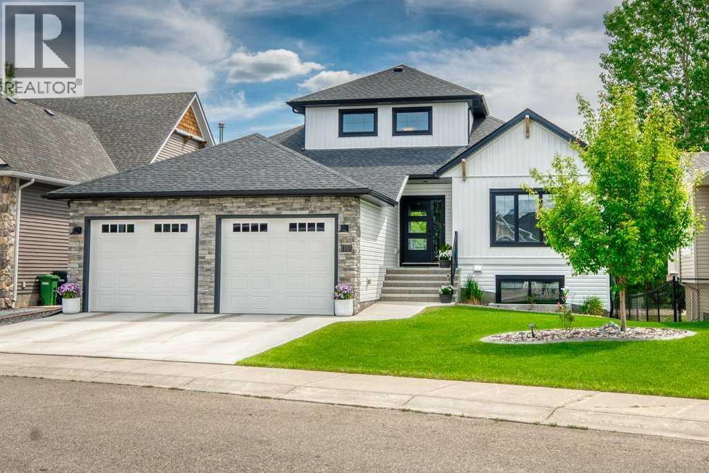 1181 Hillcrest Manor Ests, Strathmore, AB T1P 0B9