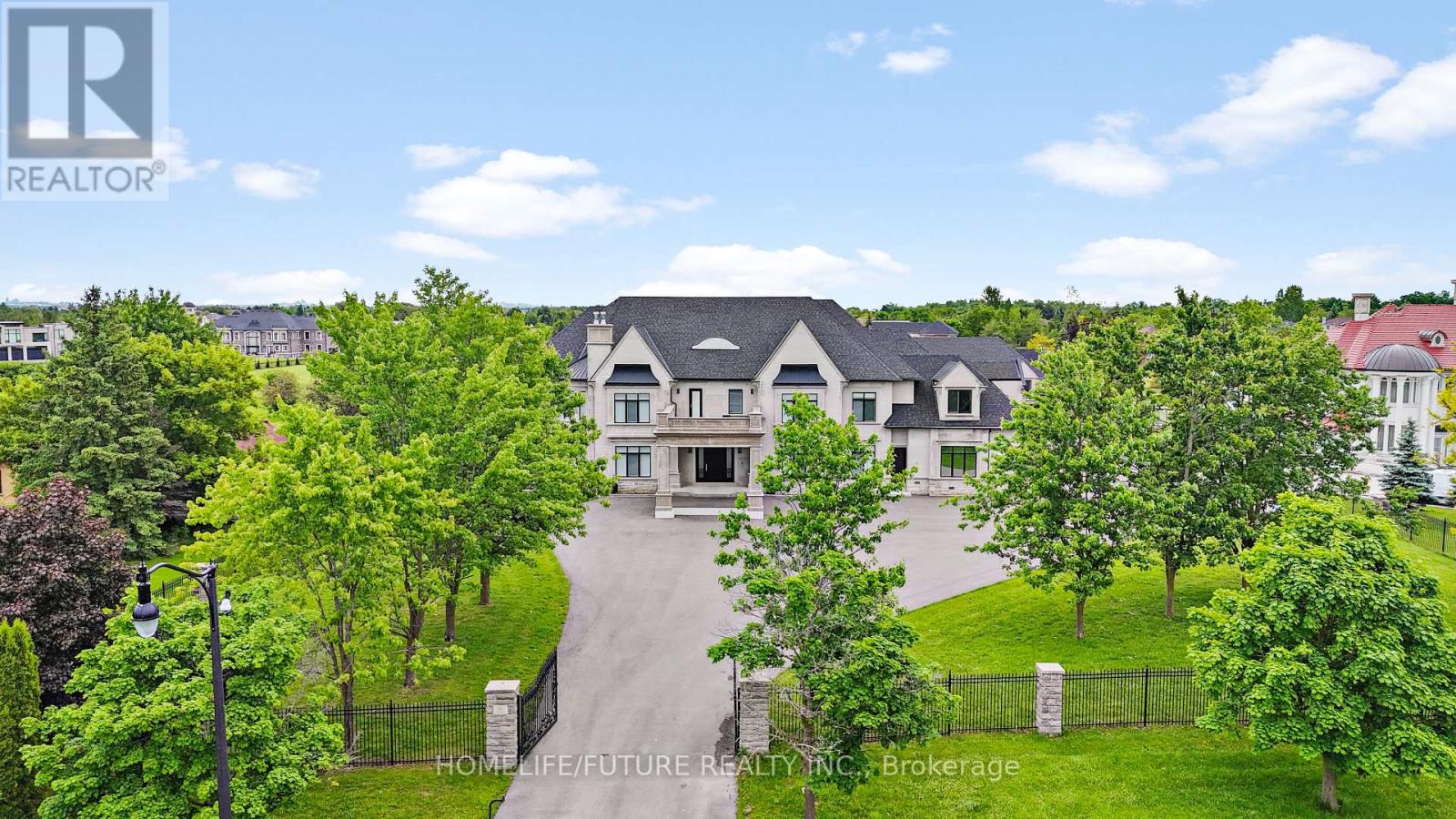 6 Moonlight Pl, Brampton, ON L6P 0G8