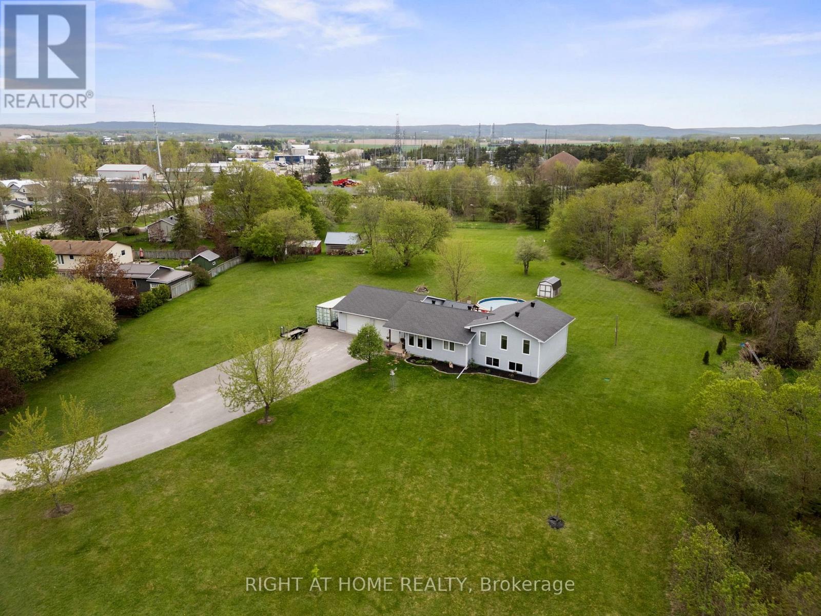 7544 County Road 91 Rd, Clearview, ON L0M 1S0