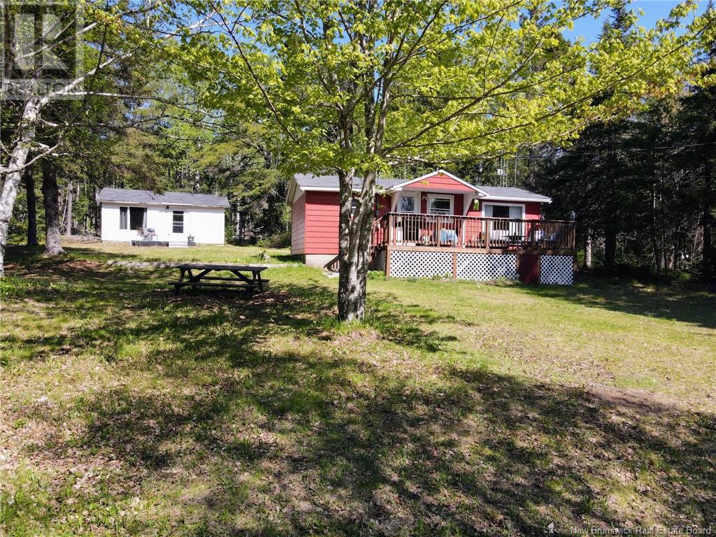 79 Trails End Rd, Bass River, NB E4T 4A6