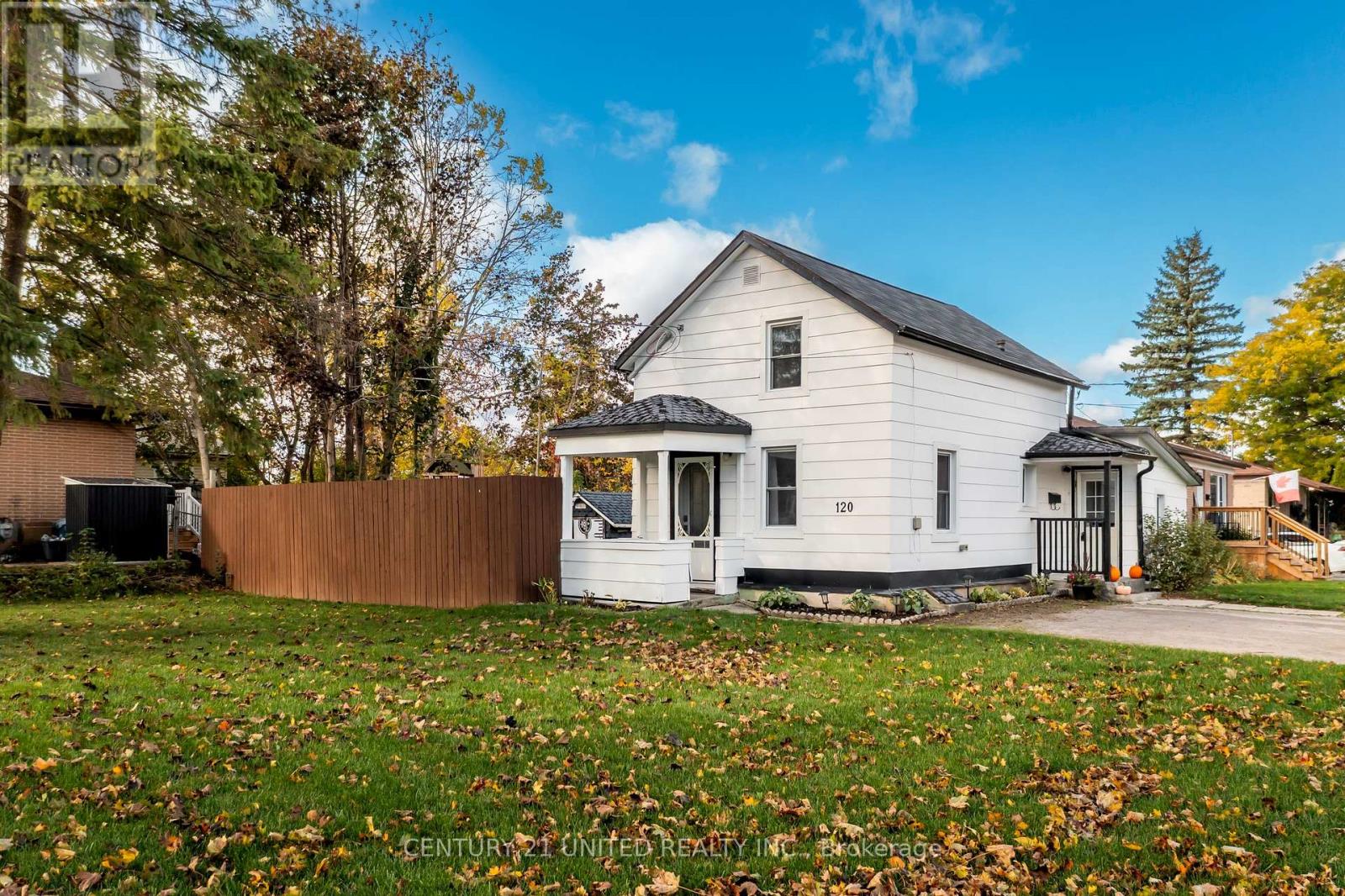 120 Elgin St, Kawartha Lakes, ON K9V 3W9