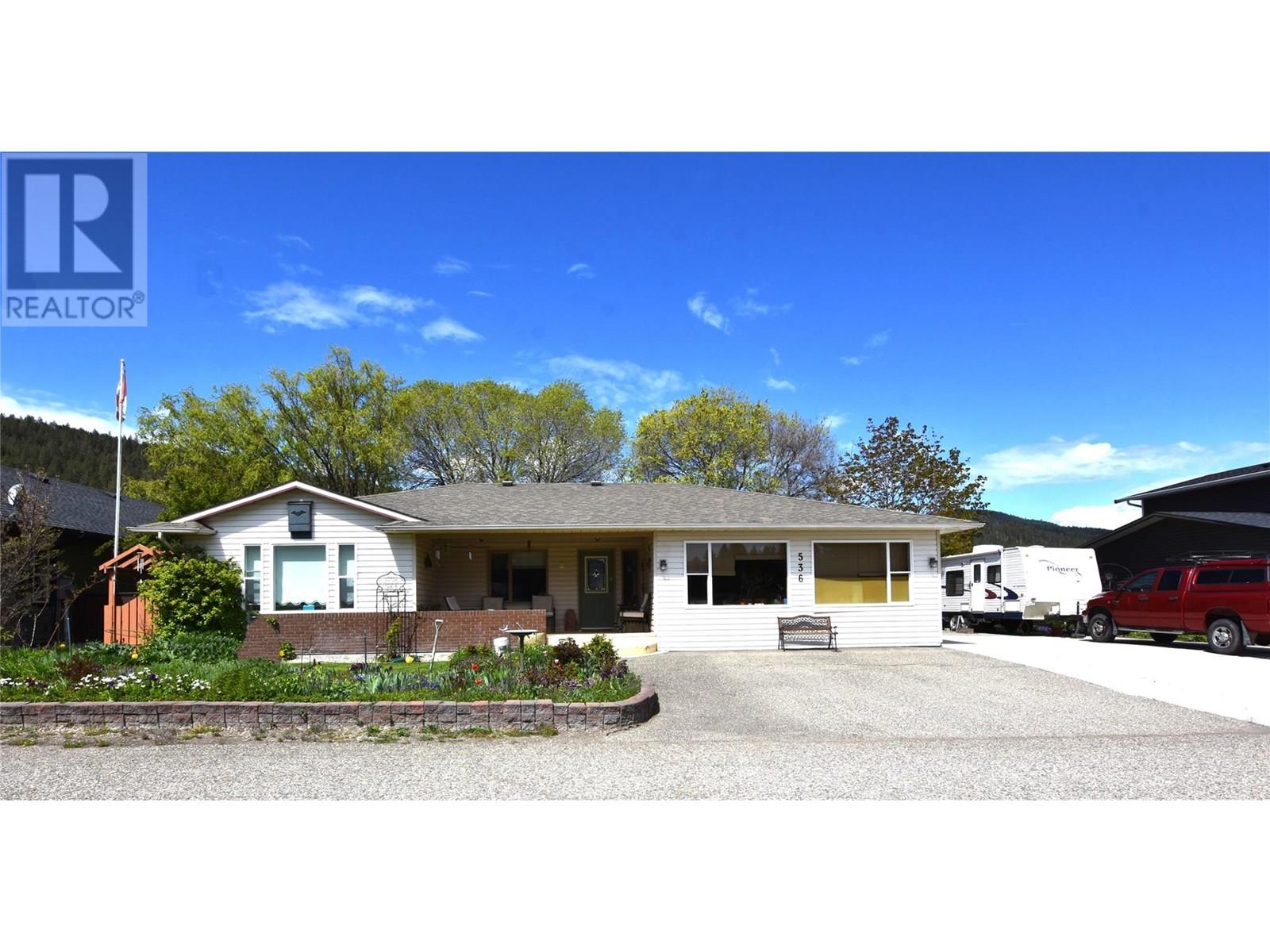536 Loon Ave, Vernon, BC V1H 2A1