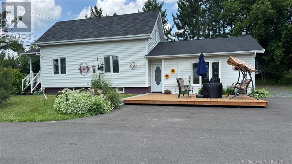 305 Stjean, Saint-Léonard, NB E7E 2C4