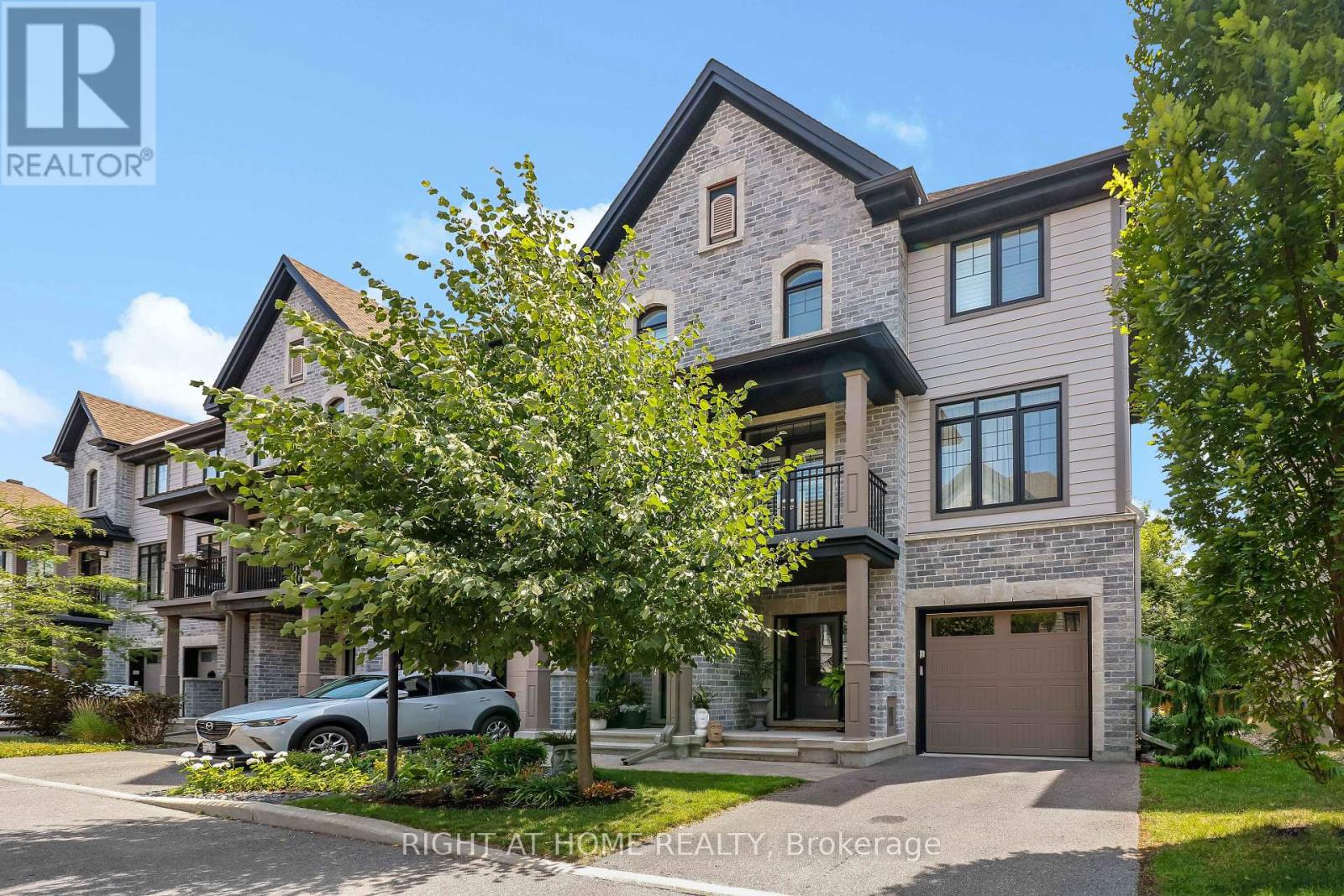 708 Reverie Private, Ottawa, ON K2S 0T9