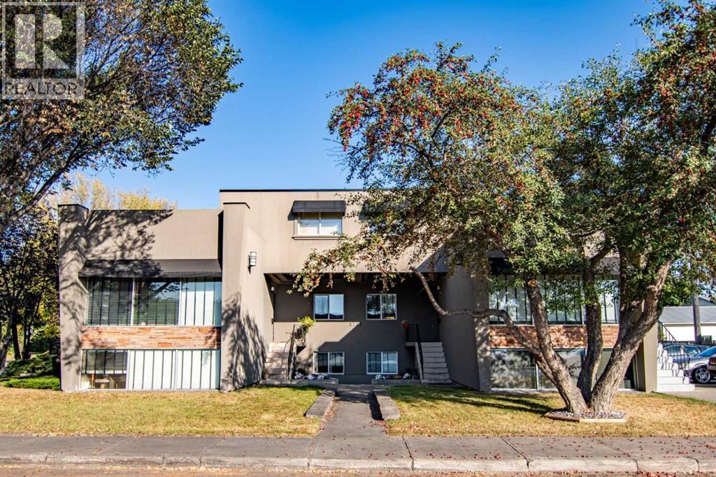 3737 50 Street #c, Red Deer, AB T4N 1V9