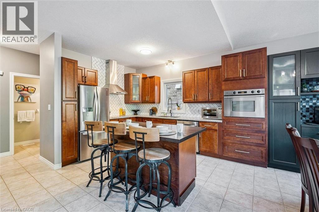 244 Carrington Dr, Guelph, ON N1G 5K2