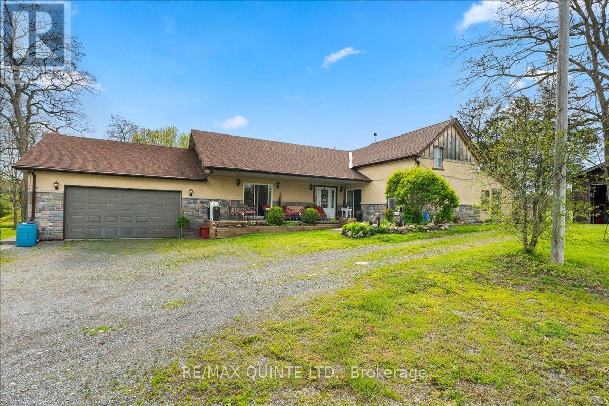 1686 County Road 13, Prince Edward County South Marysburg Ward, ON K0K 2P0