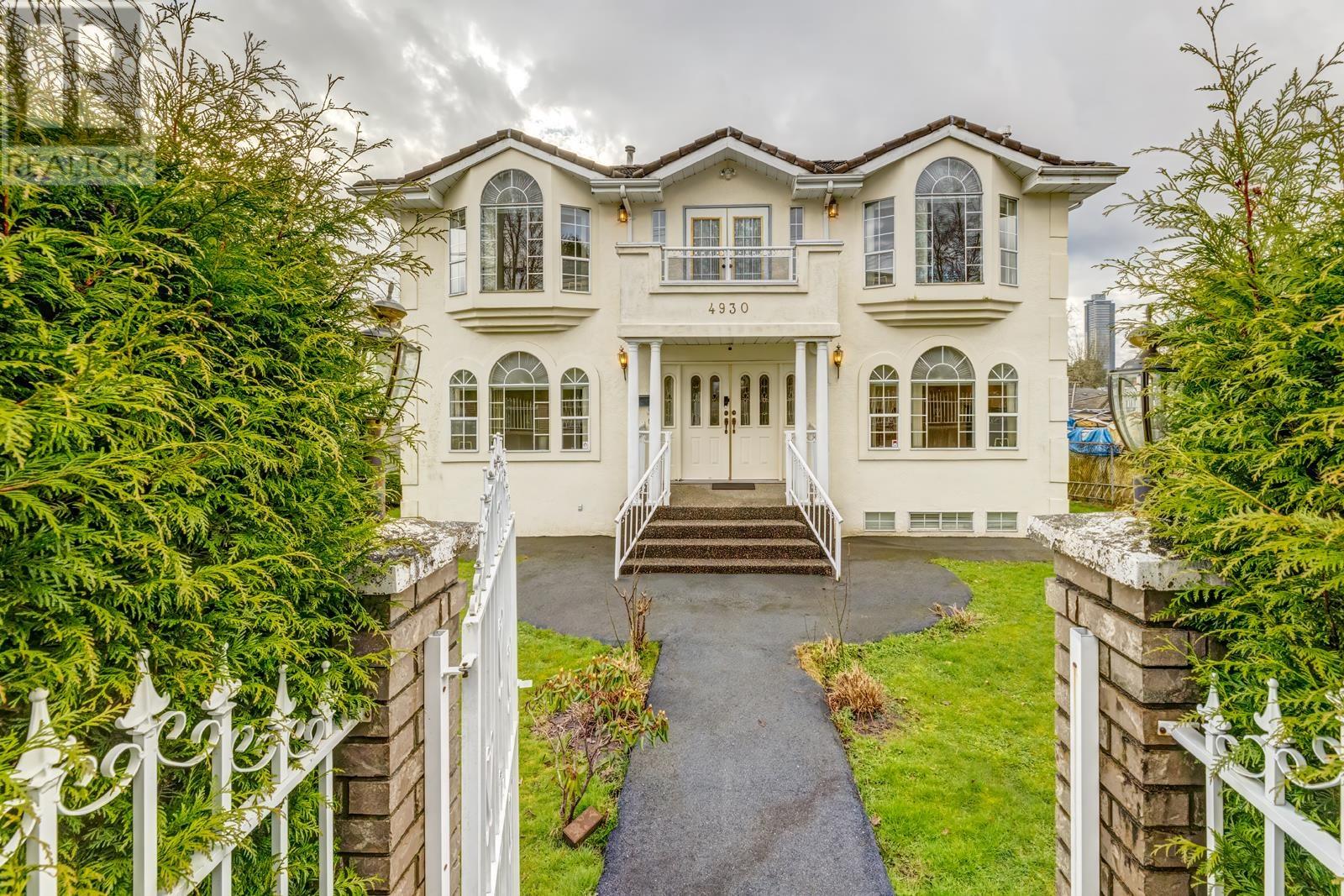 4930 Venables St, Burnaby, BC V5B 1X7