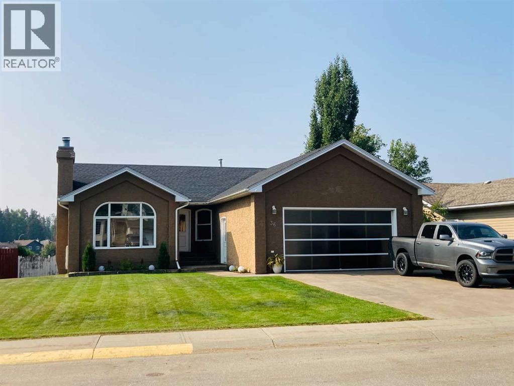 36 Pineview Rd, Whitecourt, AB T7S 1H8