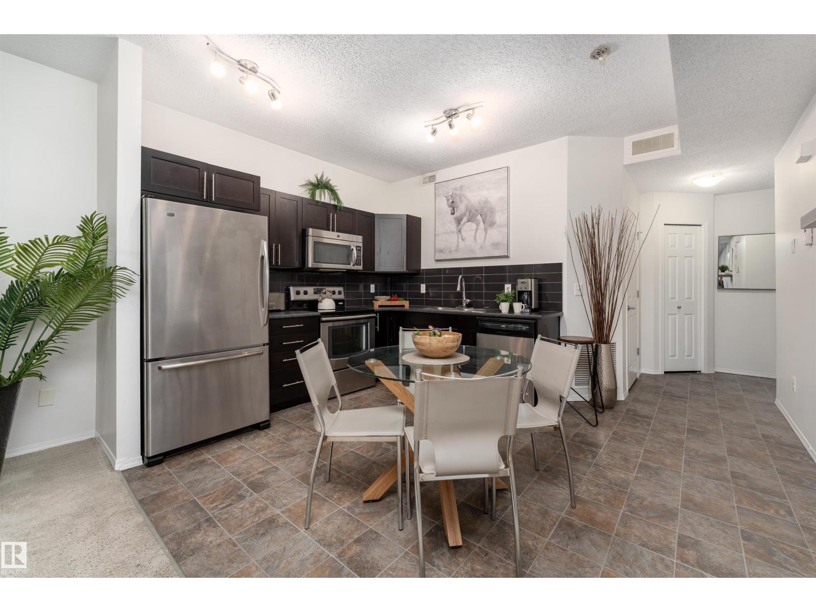 6520 2 Avenue Southwest #unit 22, Edmonton, AB T6X 1S4