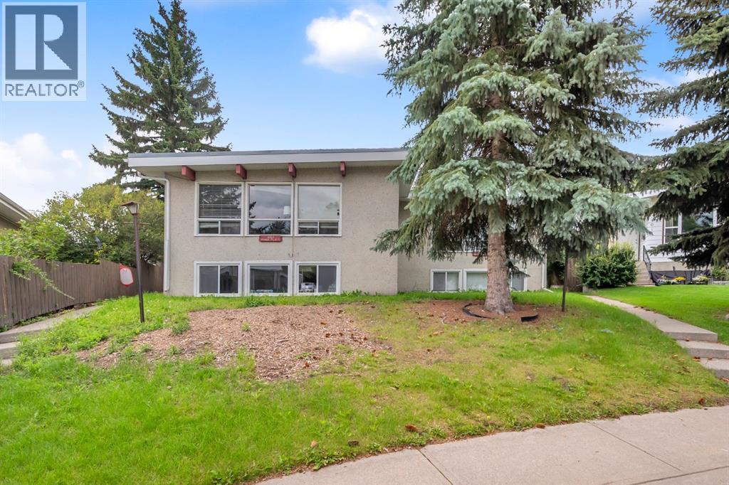 4013 Vance Pl NW, Calgary, AB T3A 0M7