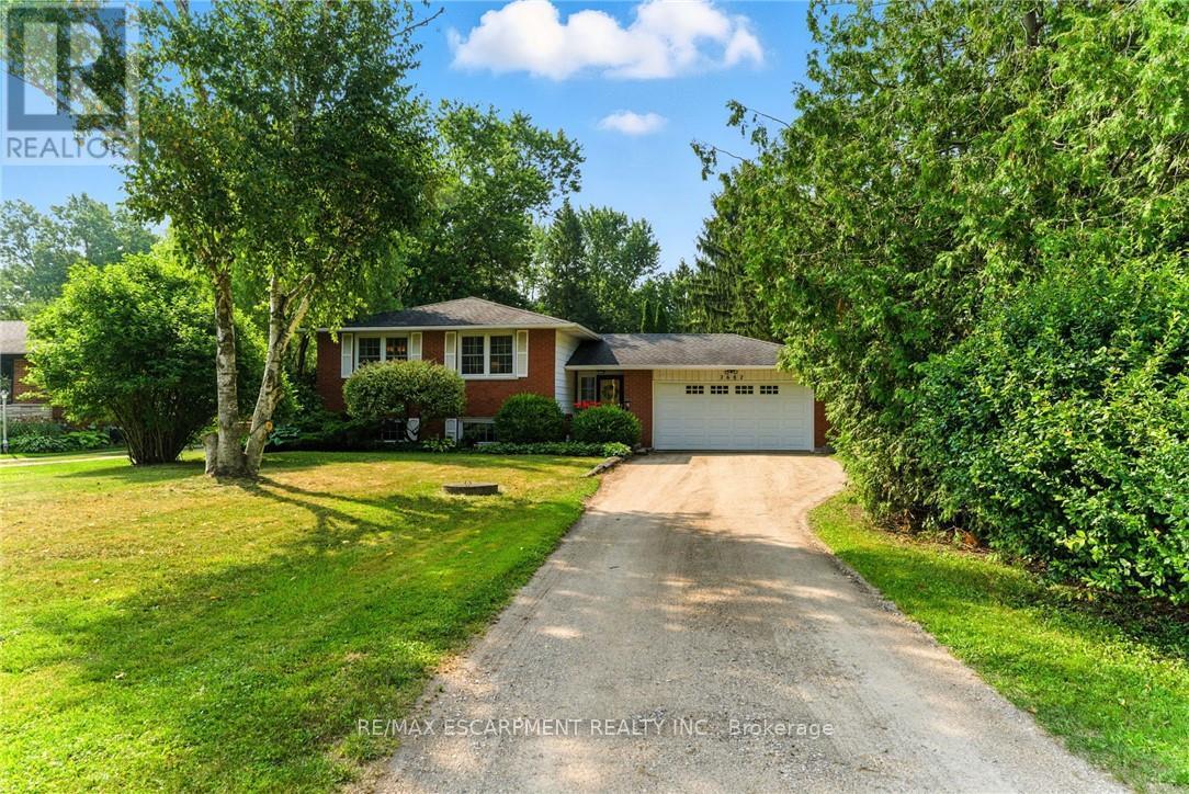 2682 Jerseyville Rd W, Hamilton, ON L0R 1R0