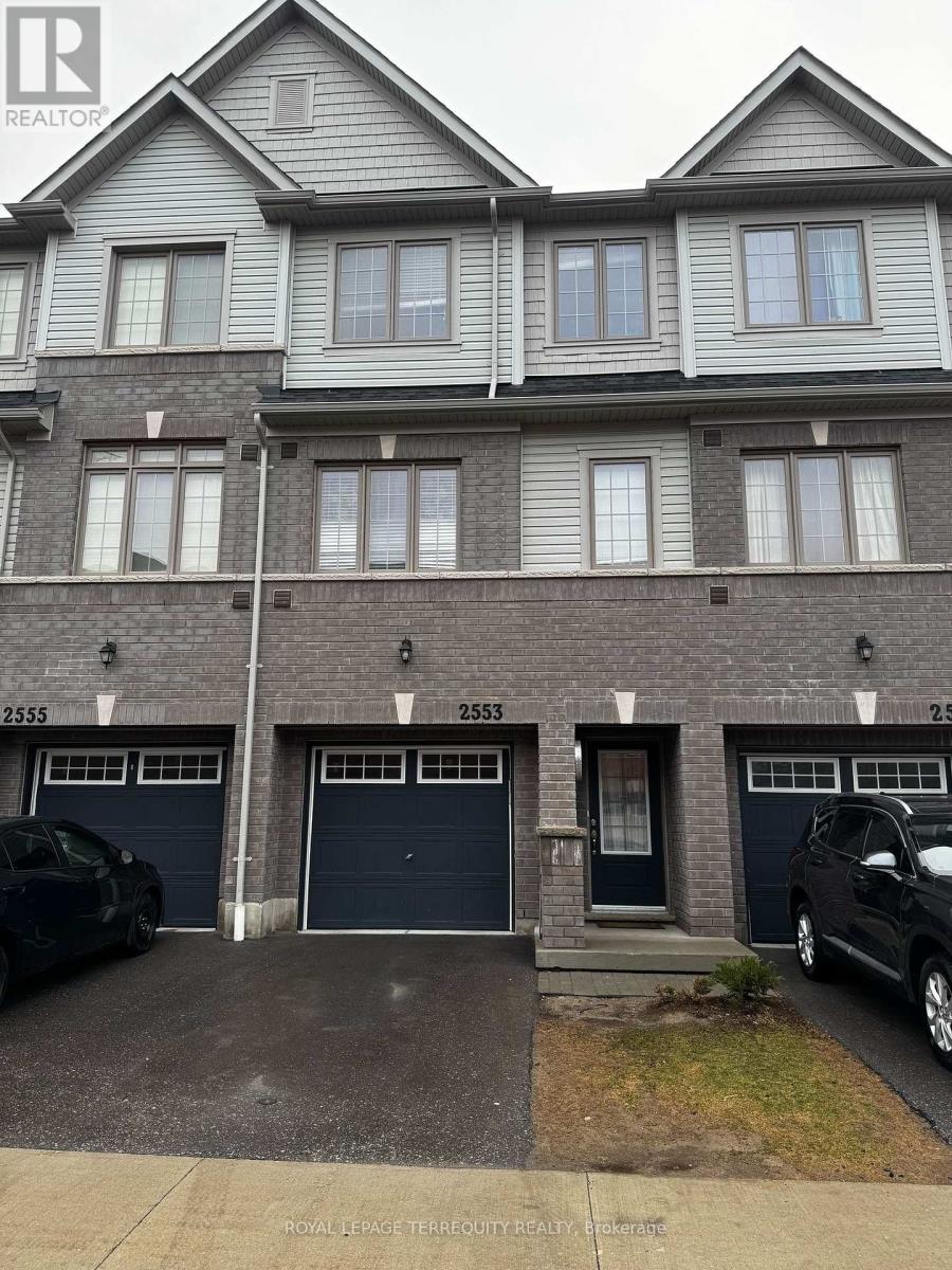 116 2553 Barbarolli Path, Oshawa, ON L1L 0P9