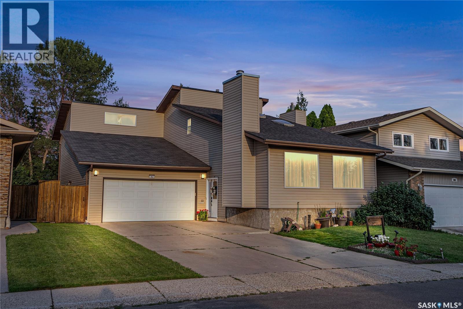 362 Costigan Cres, Saskatoon, SK S7J 3P3