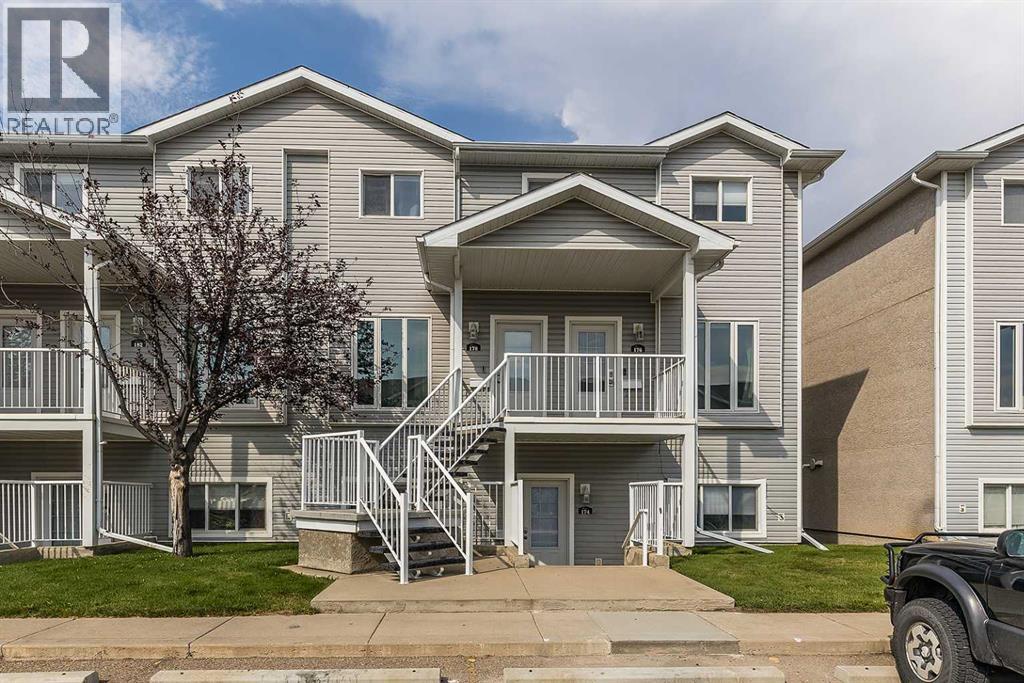176 Northlands Pointe NE, Medicine Hat, AB T1C 0C3