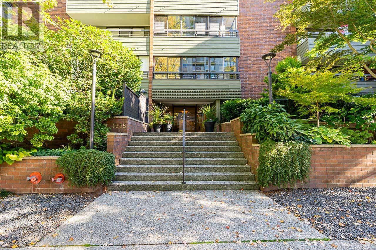 1355 Harwood Street #208, Vancouver, BC V6E 3W3