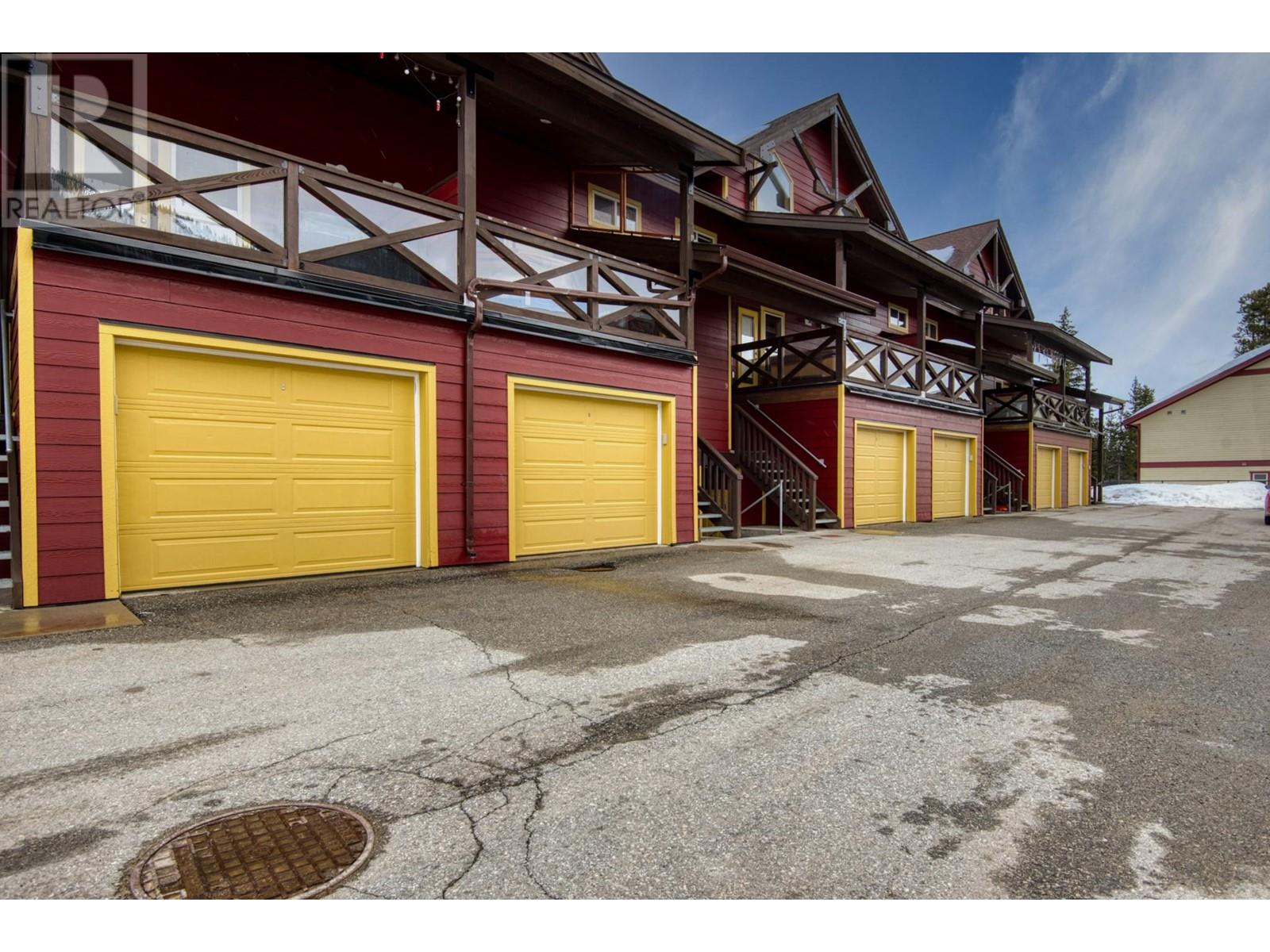360 Strayhorse Road Unit 4, Apex Mountain, BC V2A 0E2