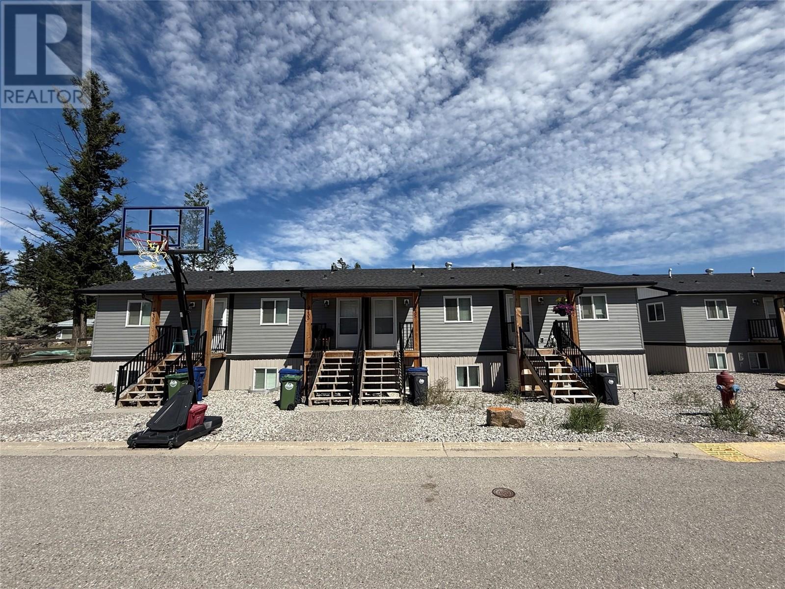 2133 14 Avenue Unit 2, Invermere, BC V0A 1K4