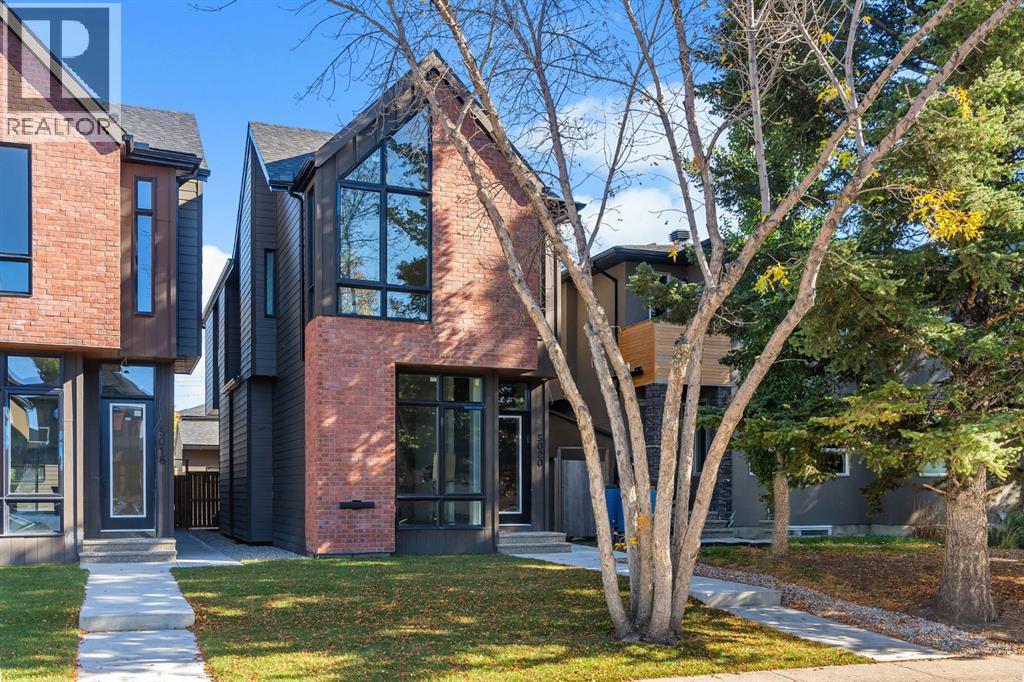 21 Street Sw Unit 5018 #a, Calgary, AB T2T 5C3
