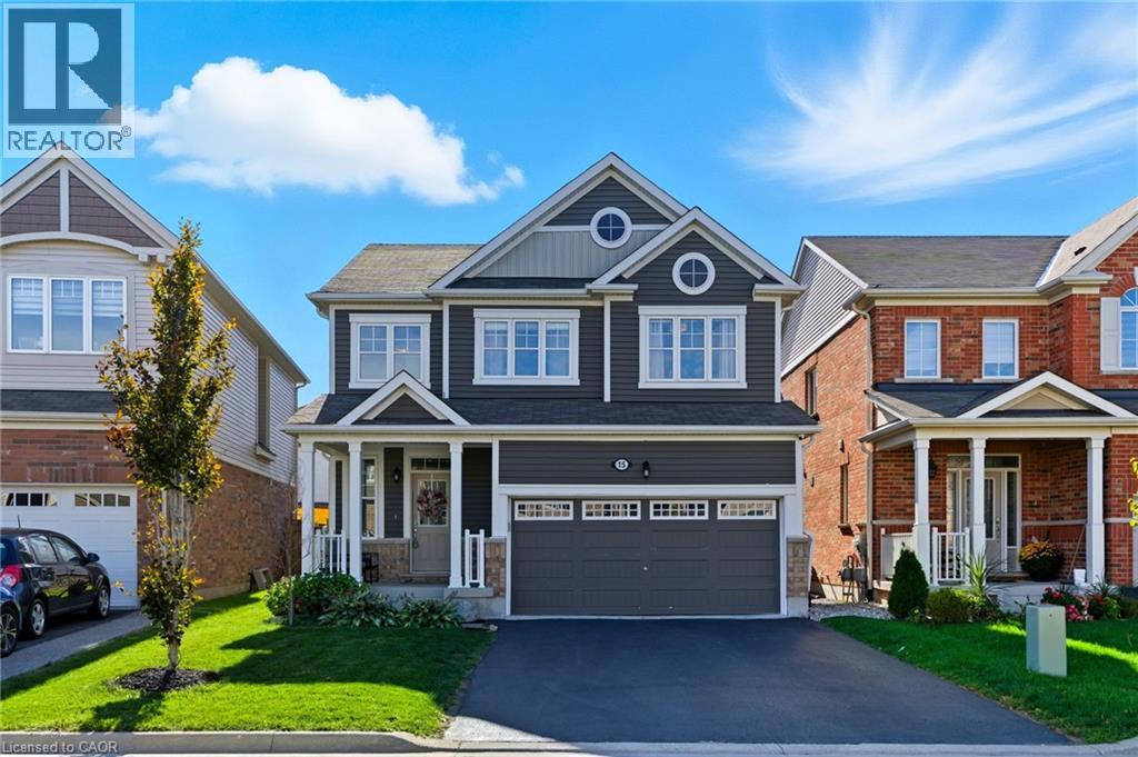 15 Bastia St, Hamilton, ON L0R 2H8