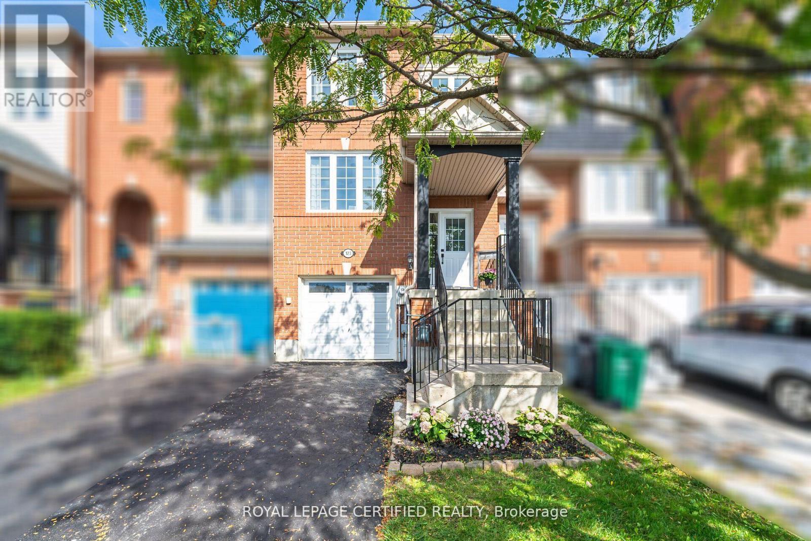 123 Dunlop Ct, Brampton, ON L6X 5A6