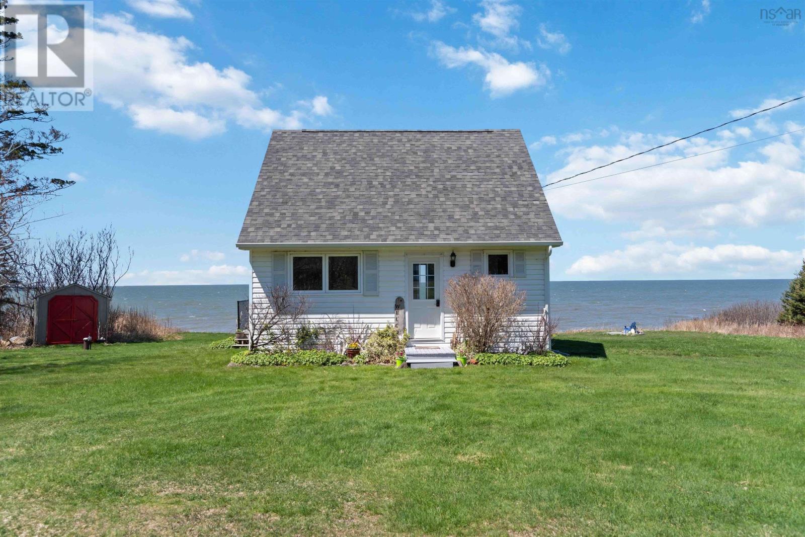 5015 Shore Rd W, Parkers Cove, NS B0S 1A0