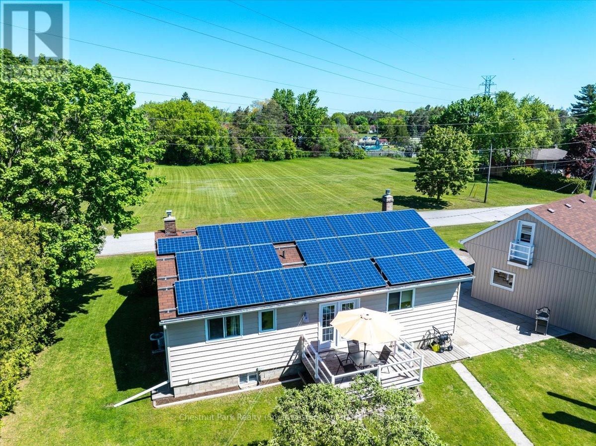 31 Sunset St, East Gwillimbury, ON L9N 1H1