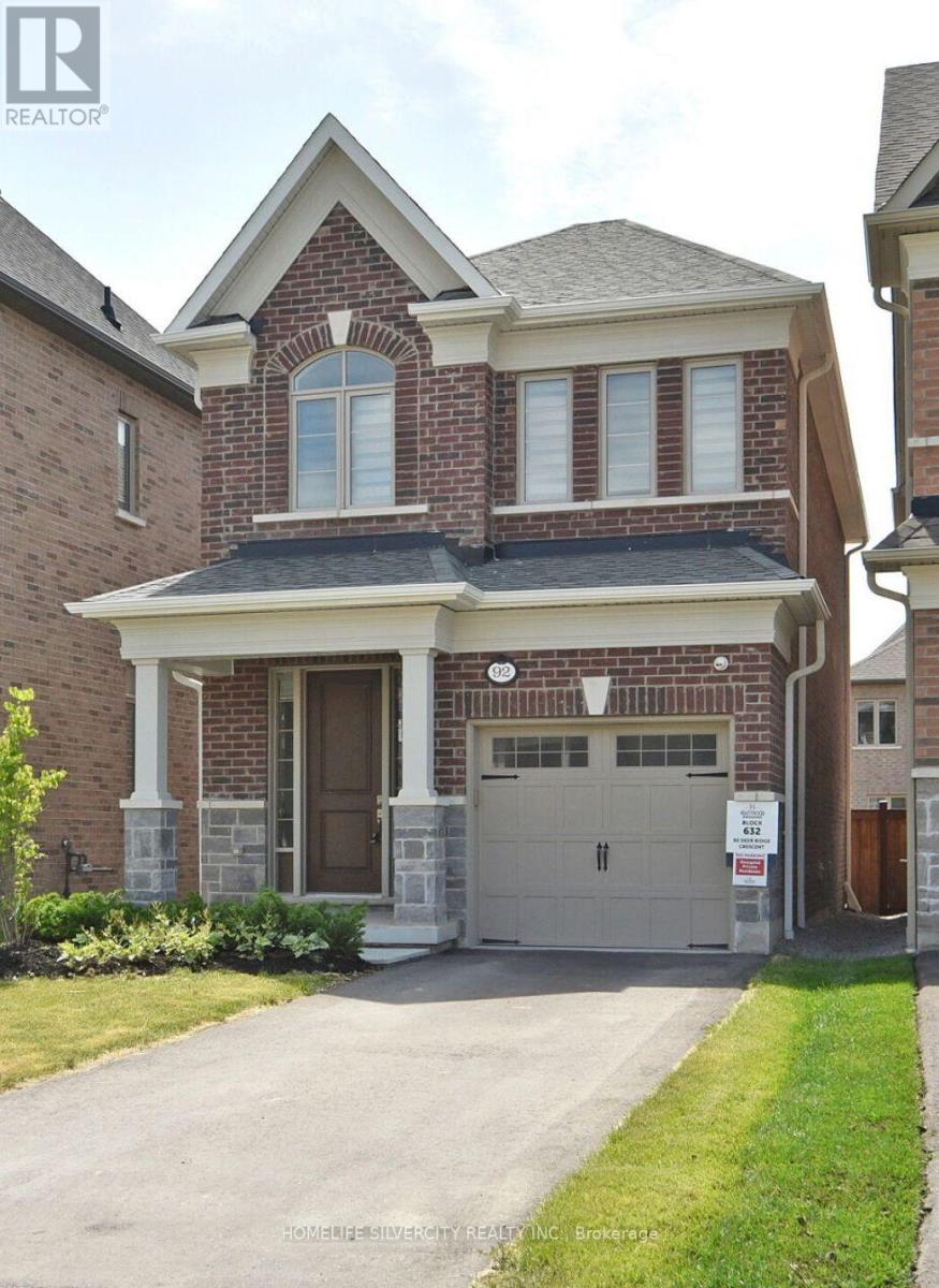 92 Deer Ridge Cres, Whitby, ON L1P 0P2