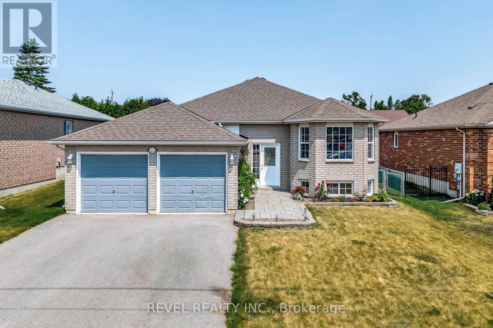 22 Mcgibbon Blvd, Kawartha Lakes, ON K9V 6G4