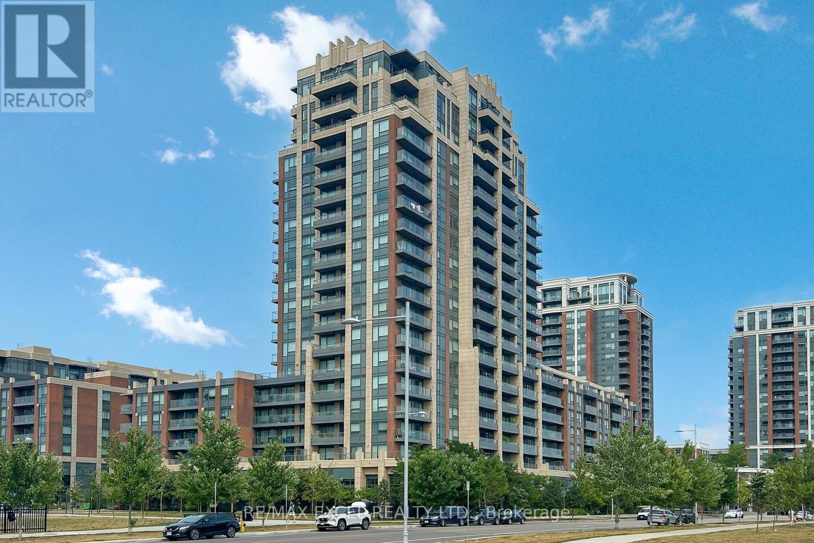 207 18 Uptown Dr, Markham, ON L3R 5M5