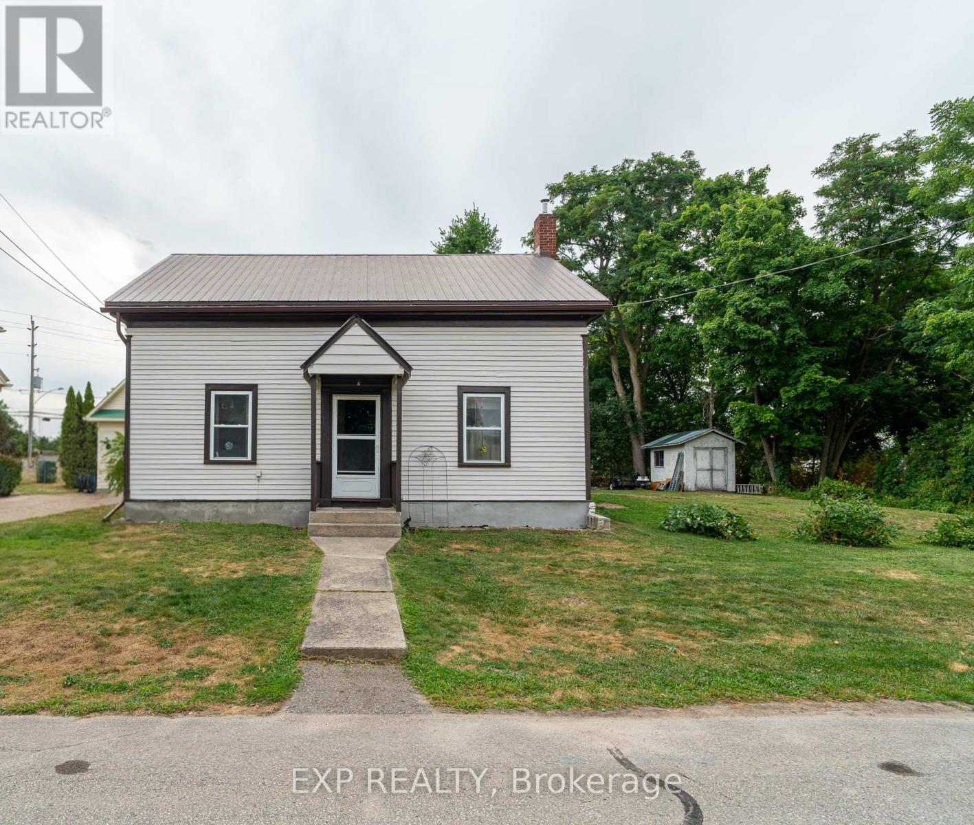 105 Rideau St, Merrickville-Wolford, ON K0G 1N0