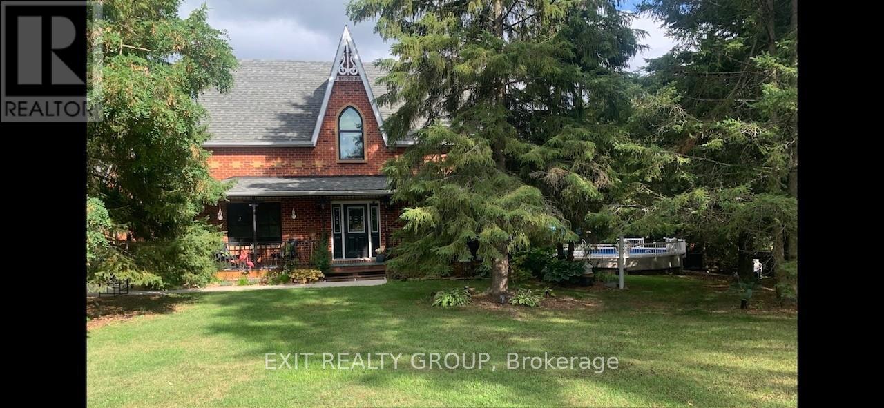 208 Glen Ross Rd, Quinte West, ON K0K 2C0