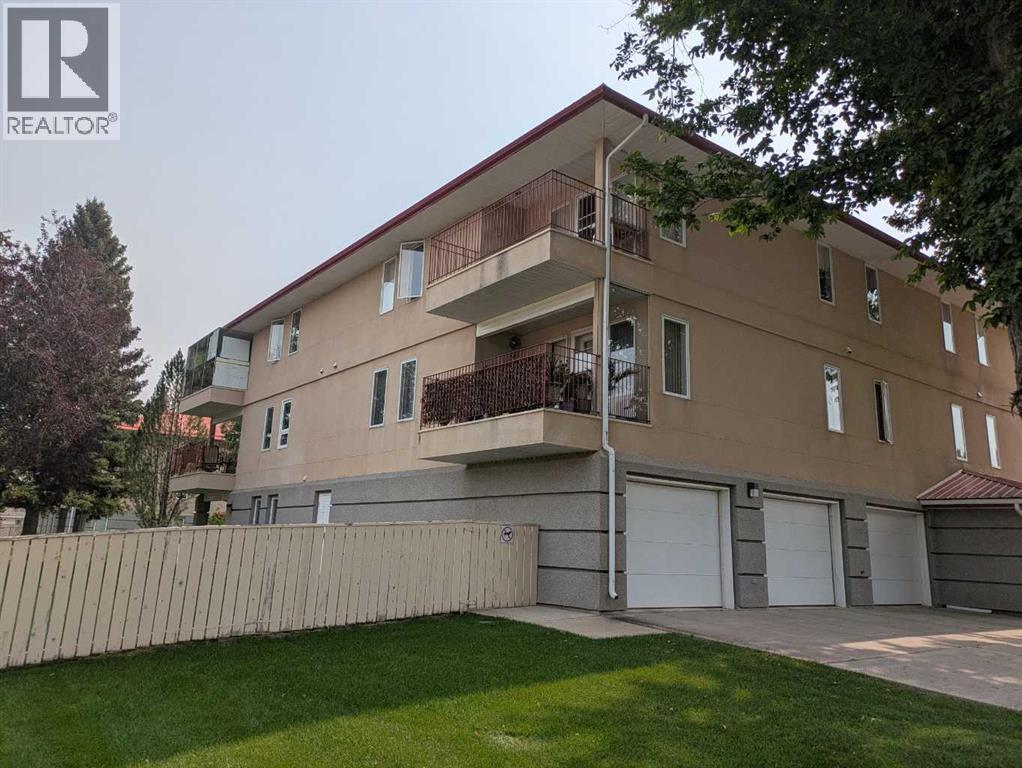 2311 19 Street Unit 33, Coaldale, AB T1M 1K9