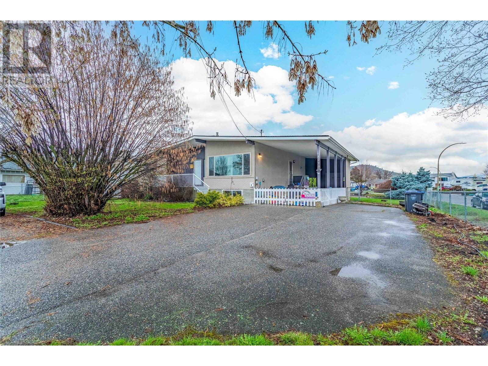 1270 Houghton Rd, Kelowna, BC V1X 2C9