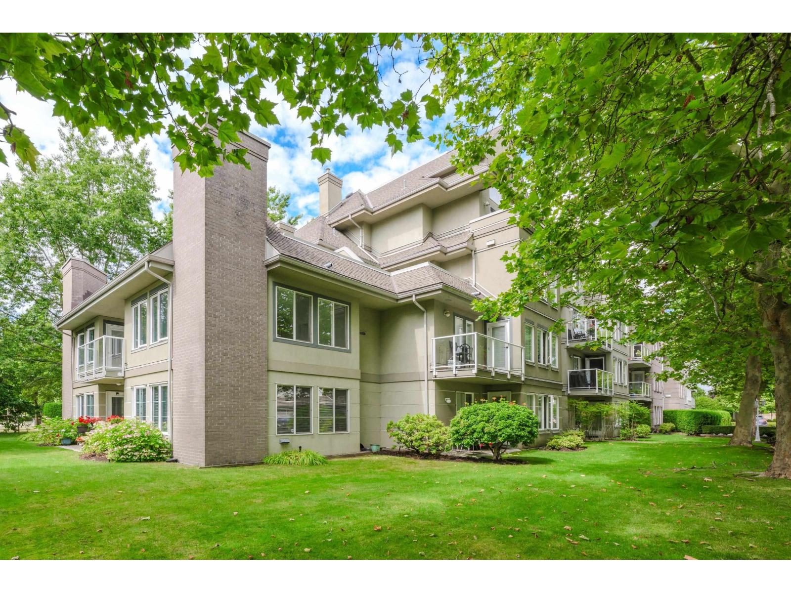 12155 75a Avenue Unit 104, Surrey, BC V3W 1B9