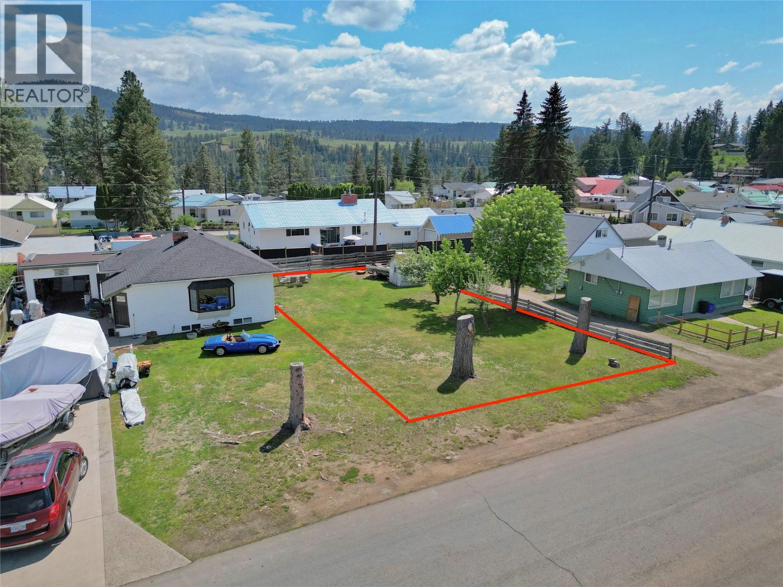 278 Billiter Ave, Princeton, BC V0X 1W0