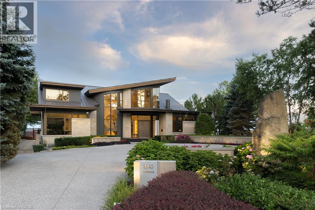 1540 Watersedge Rd, Mississauga, ON L5J 1A4