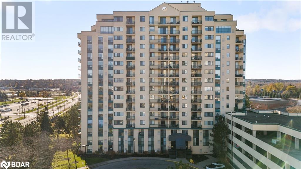 75 Ellen Street Unit 105, Barrie, ON L4N 7R6