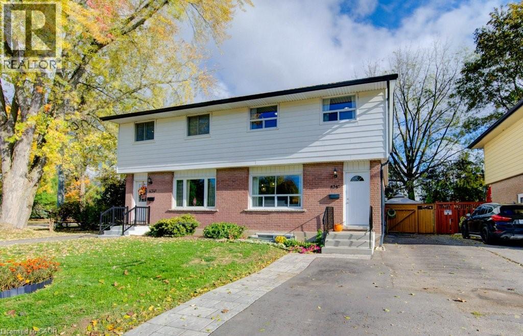 434 Lee Avenue Unit A, Waterloo, ON N2K 2L7