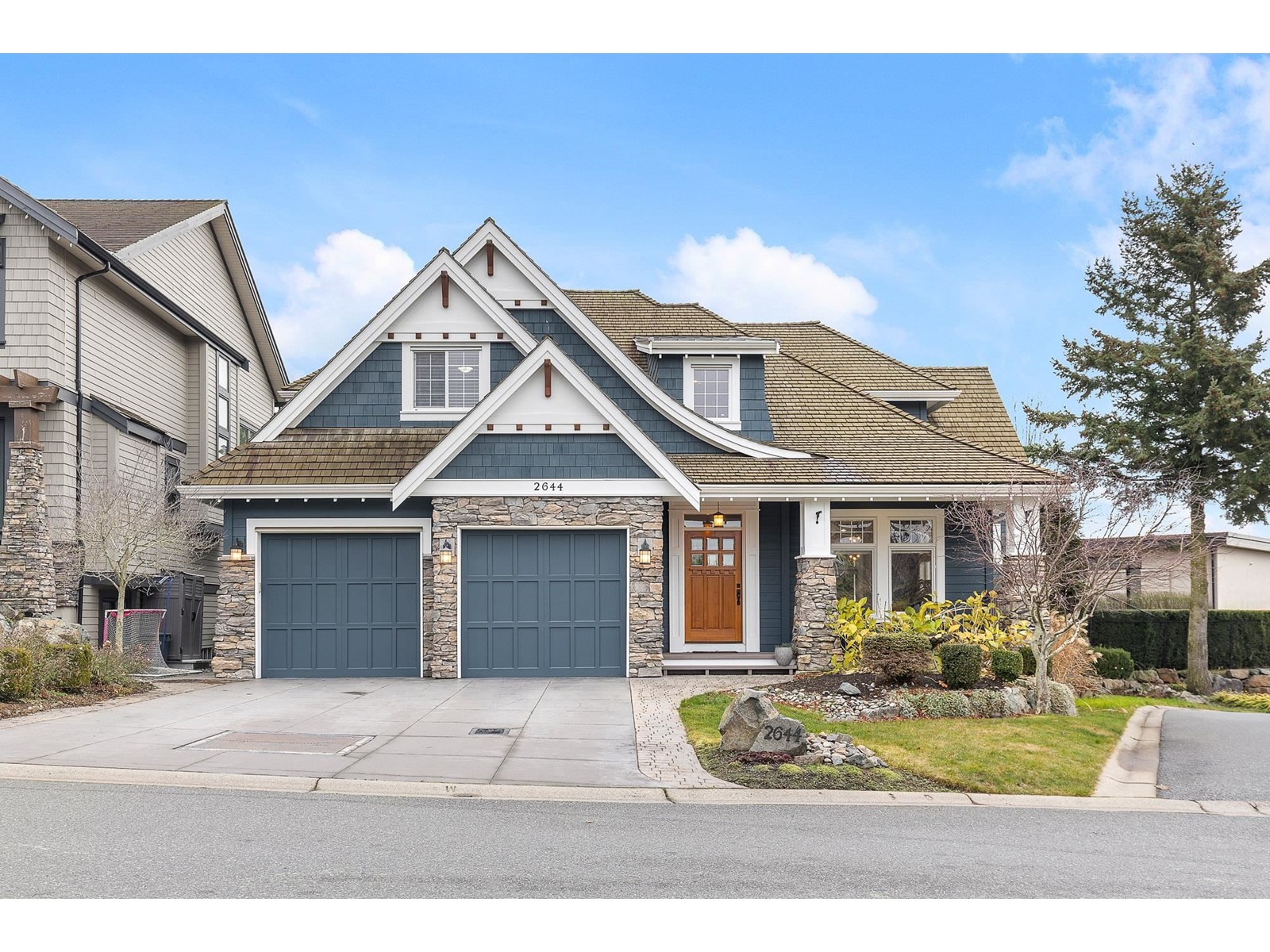 2644 Larkspur Ct, Abbotsford, BC V3G 0B3