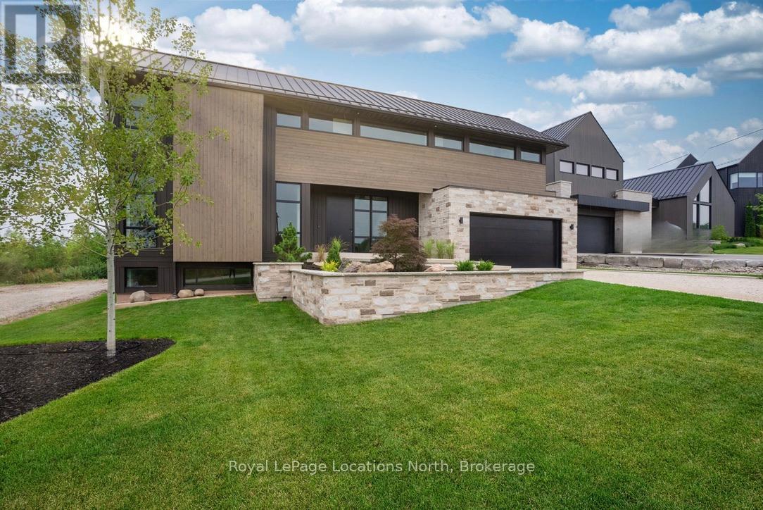 104 Maryward Cres, The Blue Mountains, ON N0H 1J0