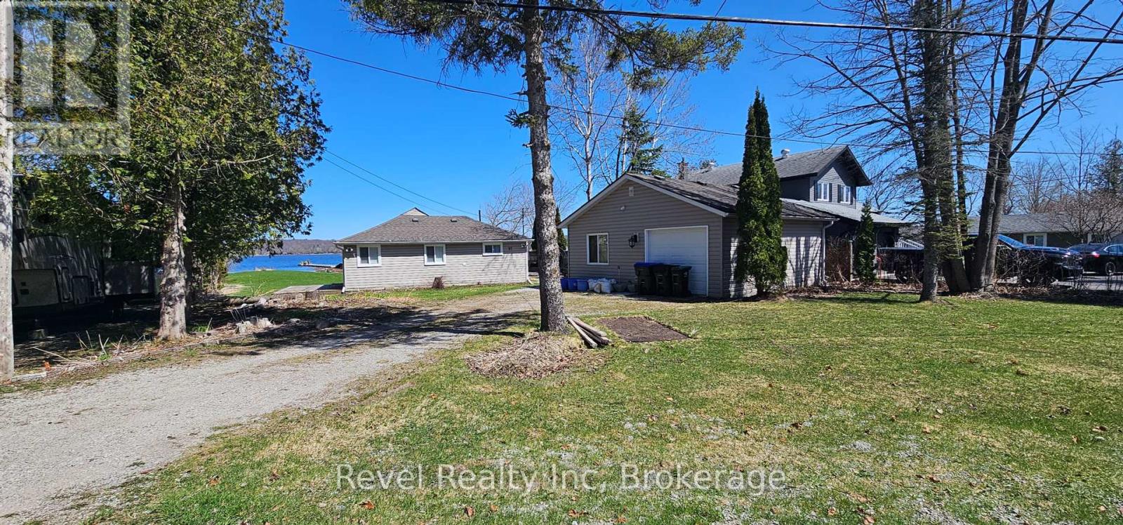 97 Maskinonge Rd, Tay, ON L0K 2A0
