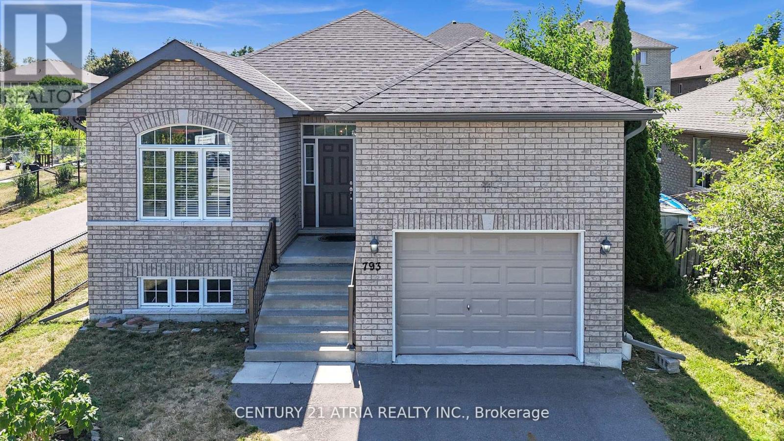 793 Spillsbury Dr, Peterborough, ON K9K 1K9