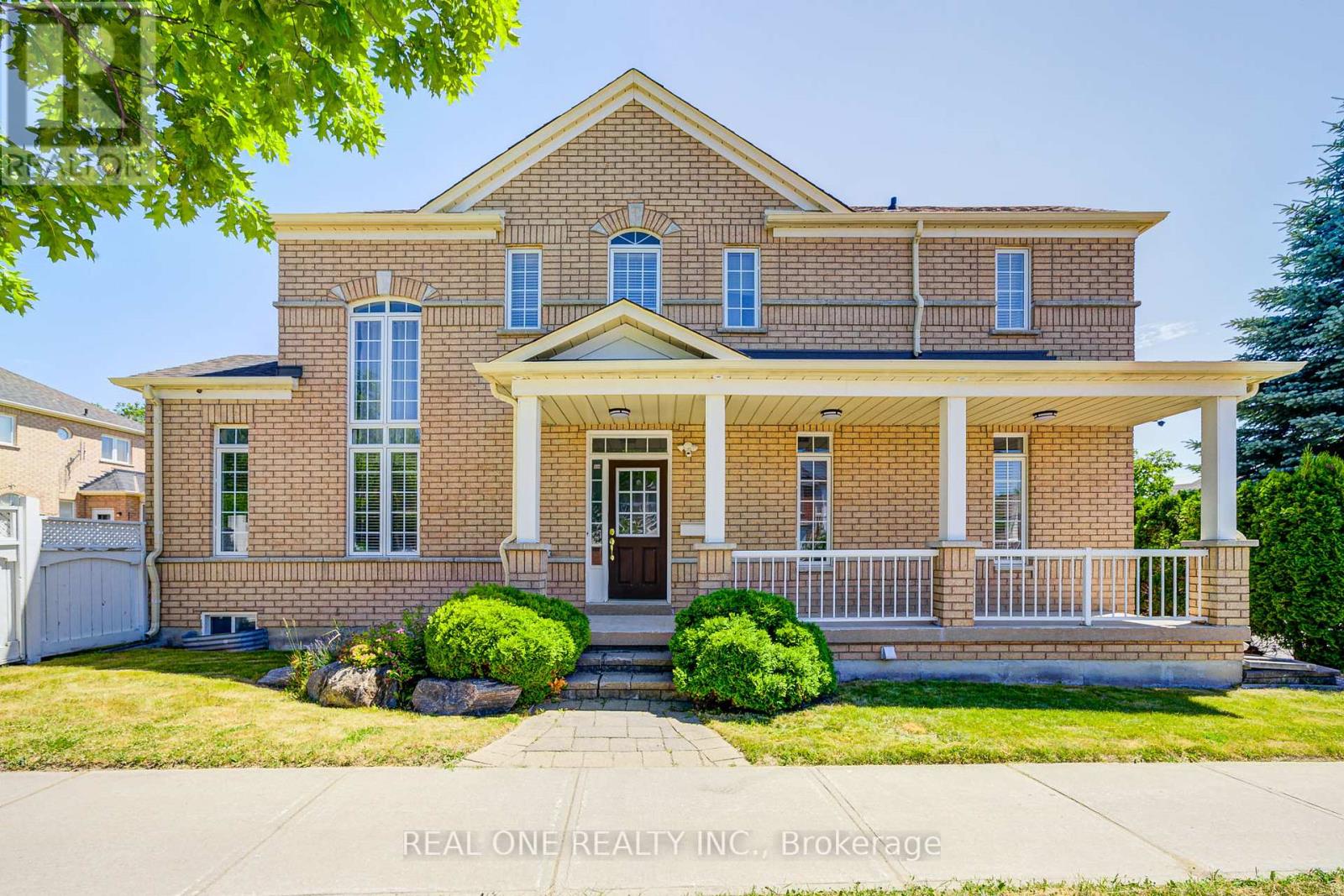 35 Ridgecrest Rd, Markham, ON L6C 2V2